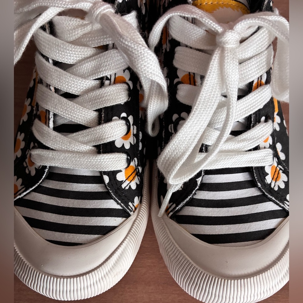 Rocket dog floral sneakers size 6.5 HTF - Picture 3 of 14